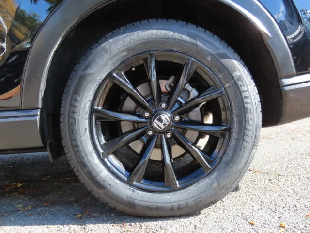 Certified Used 2024 Crystal Black Pearl Honda Sport-L image 10