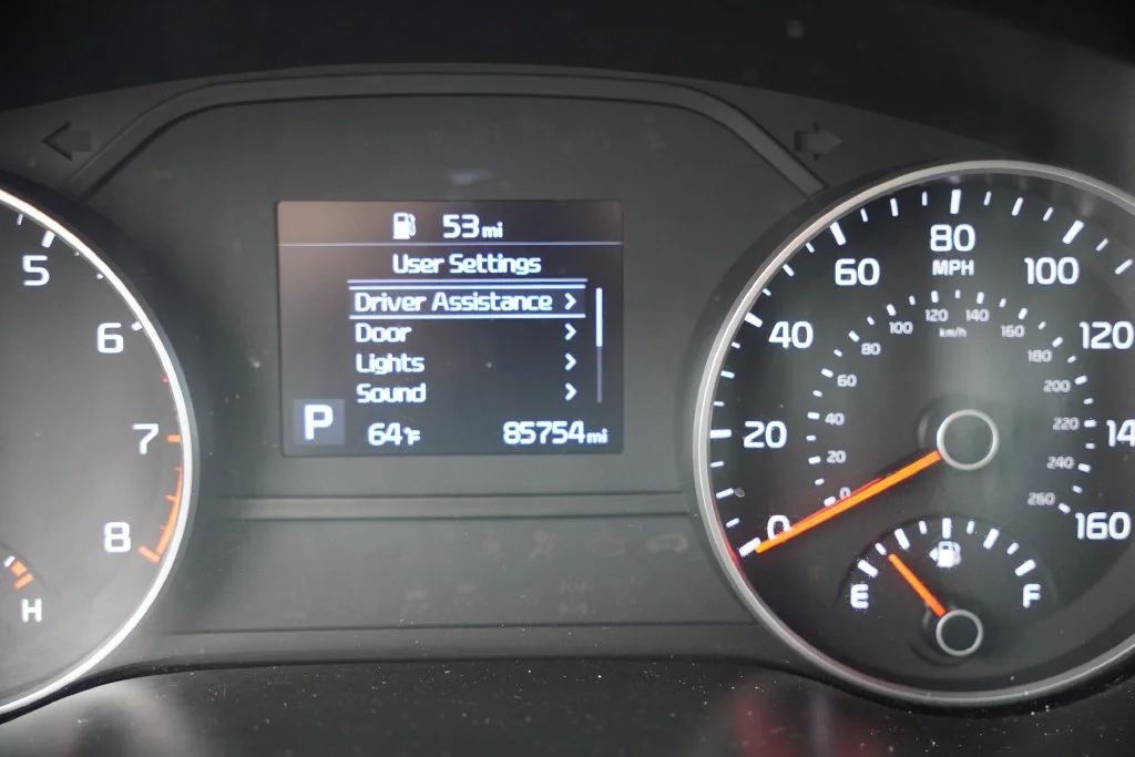 Certified Used 2022 Steel Gray Kia LX image 30