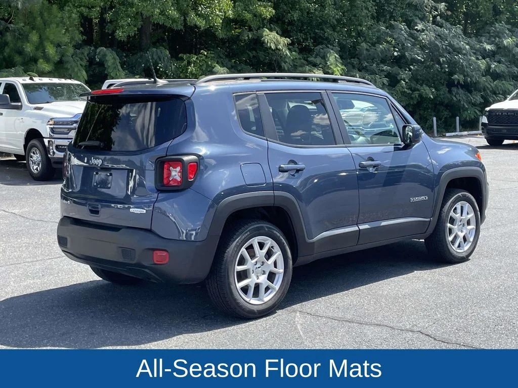 Used 2020 Blue Jeep Latitude image 8