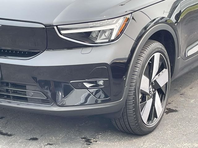 Certified Used 2023 Black Volvo Twin Plus image 8