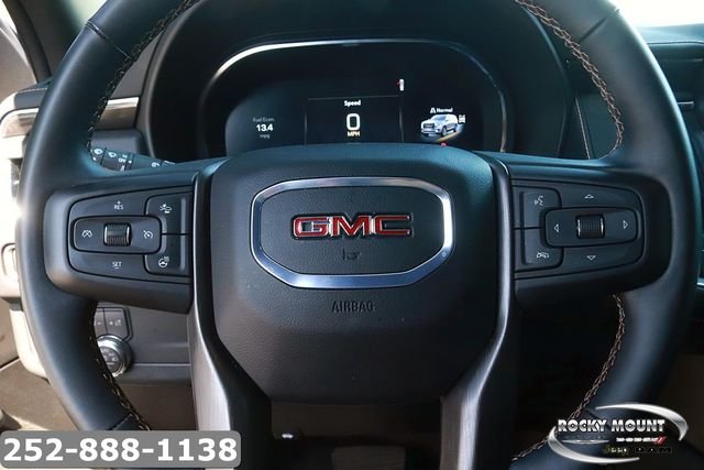 Used 2024 White GMC AT4 image 21