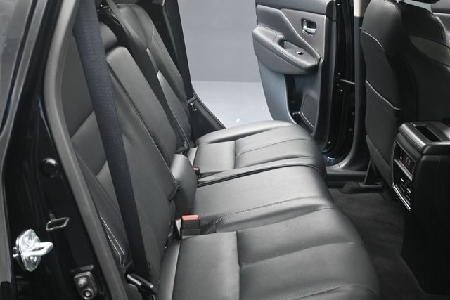 Used 2023 Black Nissan SL image 22