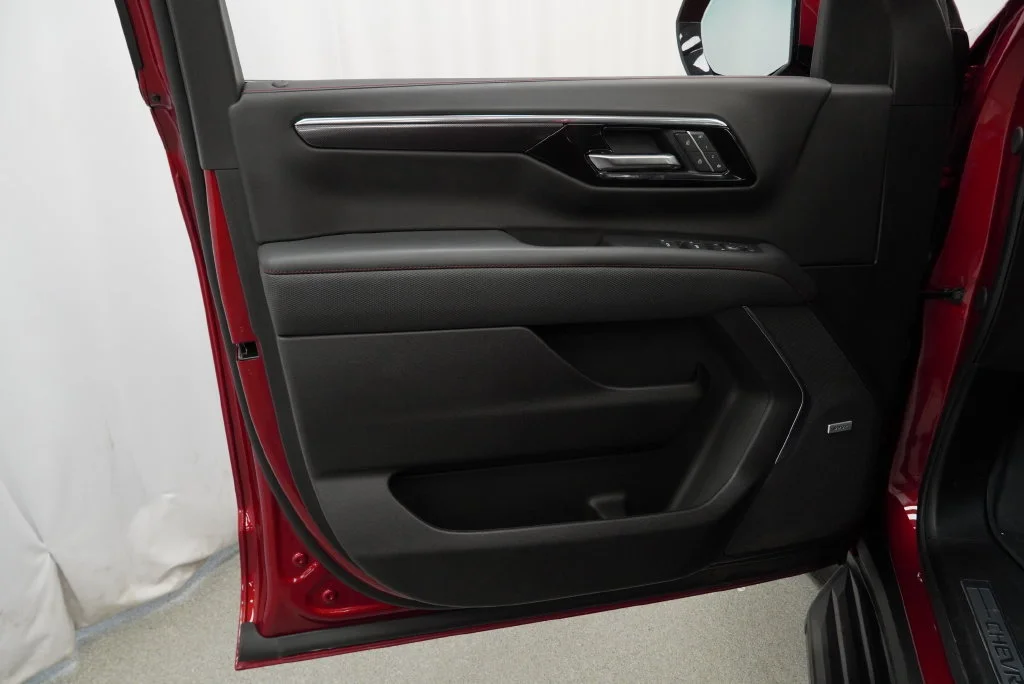 2025 Chevrolet Tahoe RST - Photo 27