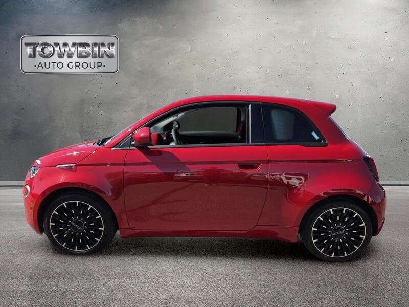 Used 2024 Red FIAT Battery Electric image 7