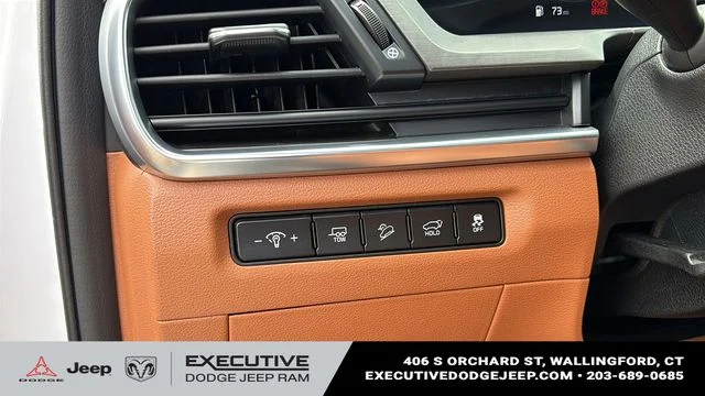 Used 2024 White Kia SX X-Line image 12