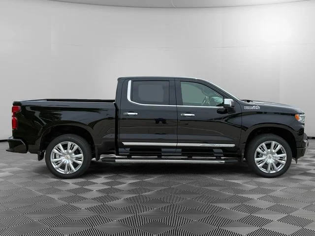 New 2026 Black Chevrolet High Country image 6