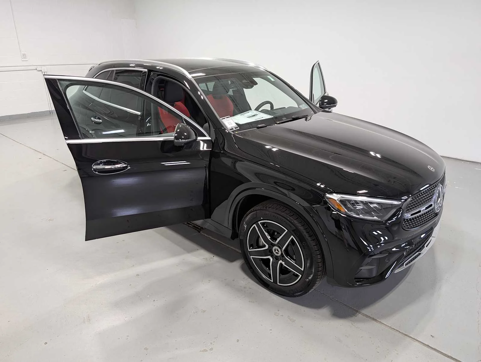 New 2026  Mercedes-Benz GLC 300 image 14