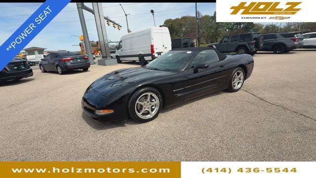 Used 2001 Black Chevrolet 2dr Convertible image 4