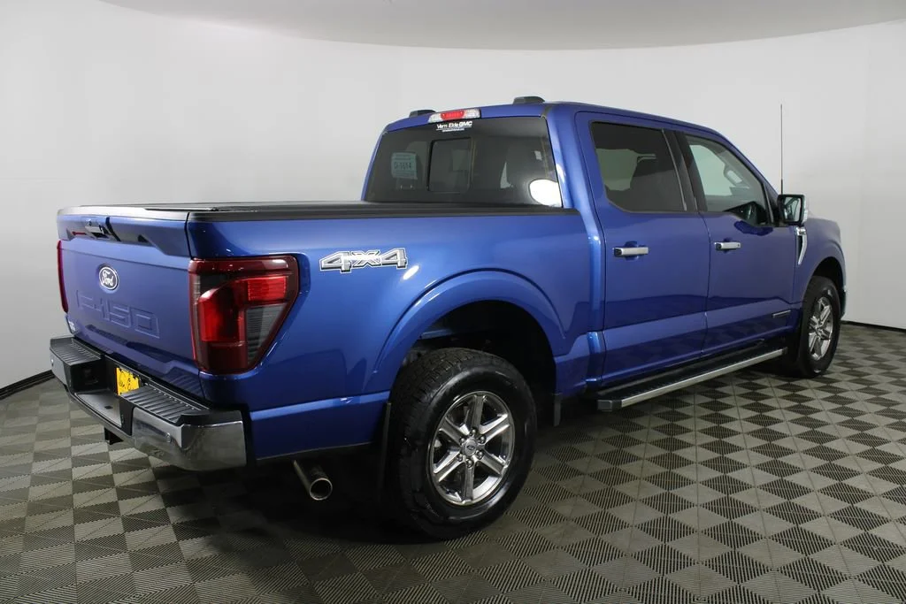 Used 2024 Blue Ford XLT image 5