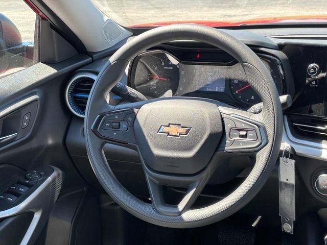 2026 Chevrolet Trax LS - Photo 7