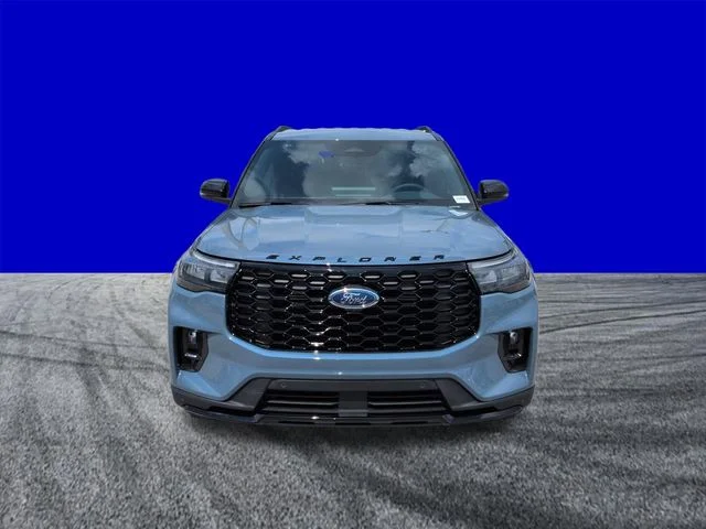 New 2026 Vapor Blue Metallic Ford ST-Line image 9