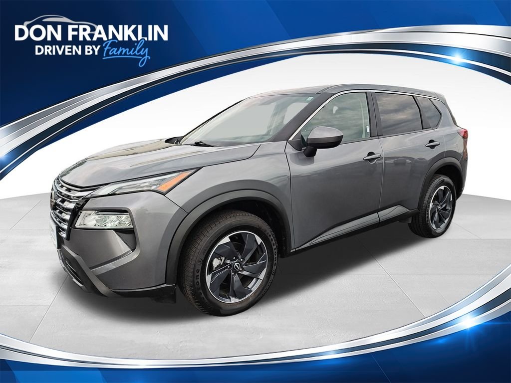 Used 2025 Gray Nissan SV image 1