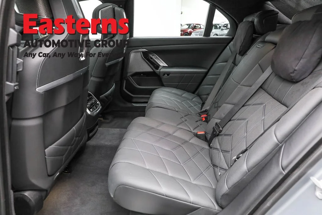 Used 2023 Gray BMW 740i image 23