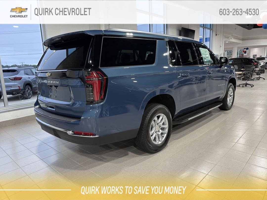 2026 Chevrolet Suburban LS - Photo 8