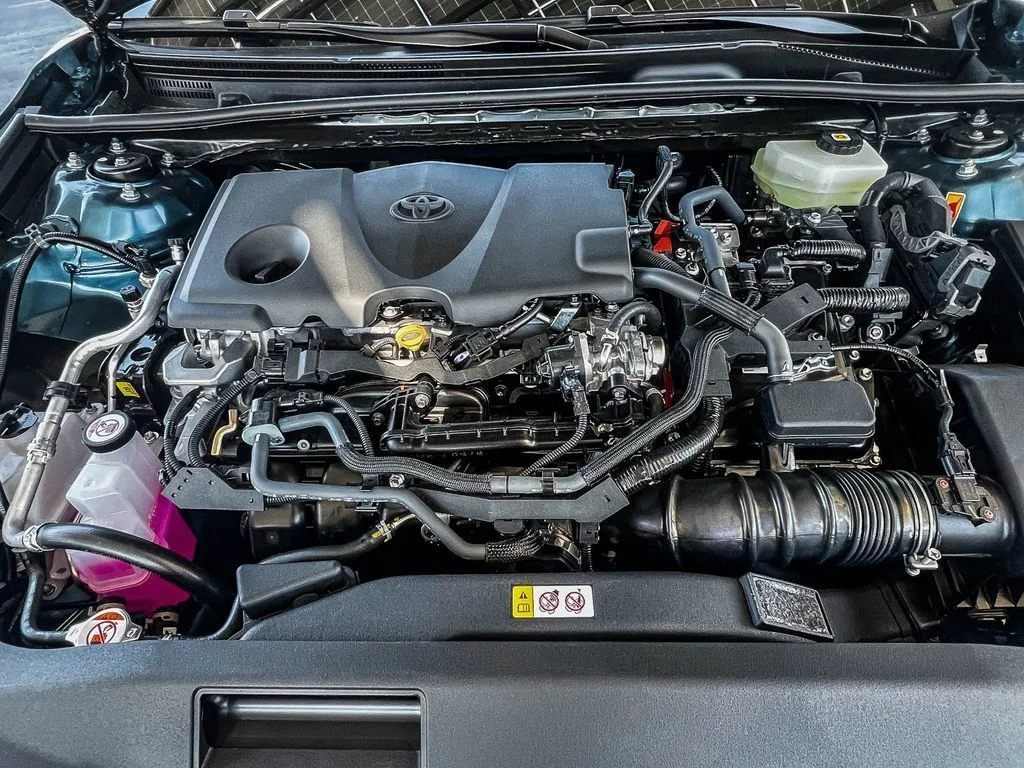 Used 2026  Toyota LE image 27