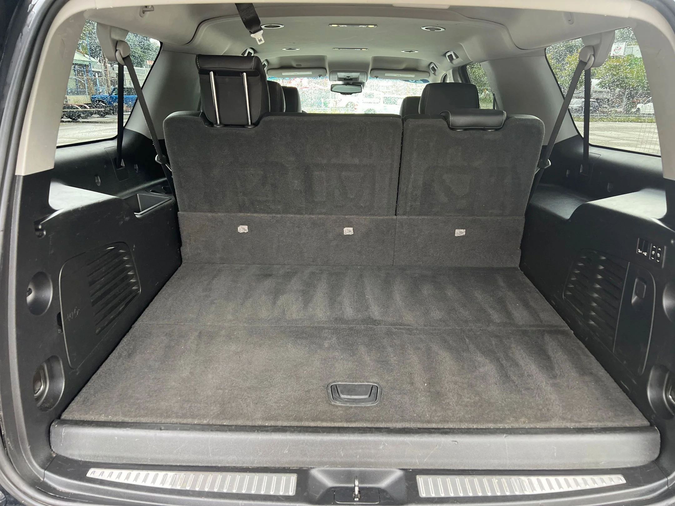 Used 2020 Black GMC SLT image 13