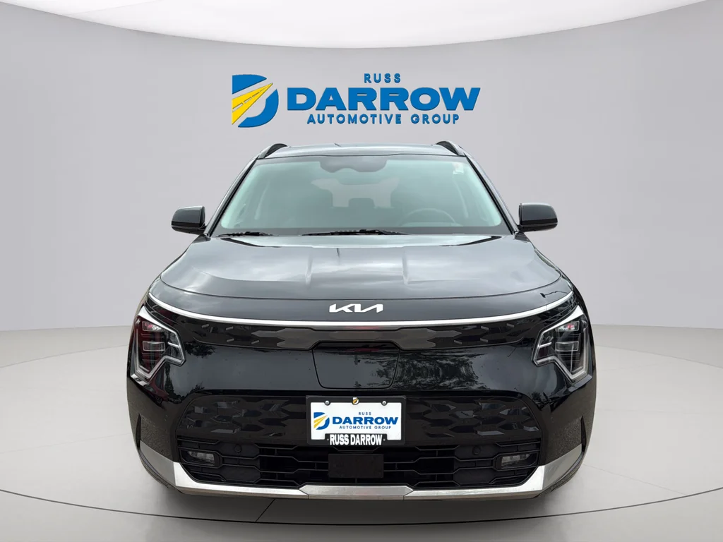 Certified Used 2023 Aurora Black Pearl Kia Wave image 8