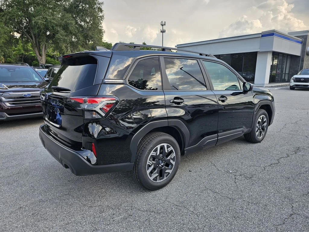 New 2026 CRYSTAL BLACK SILICA Subaru Premium image 3
