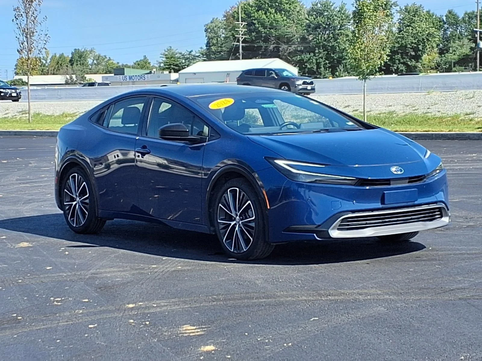 Used 2024 Reservoir Blue Toyota XLE image 28