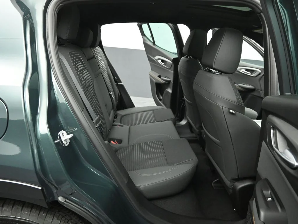 New 2026 Verde Monza (Green) Exterior Paint Alfa Romeo Base image 26