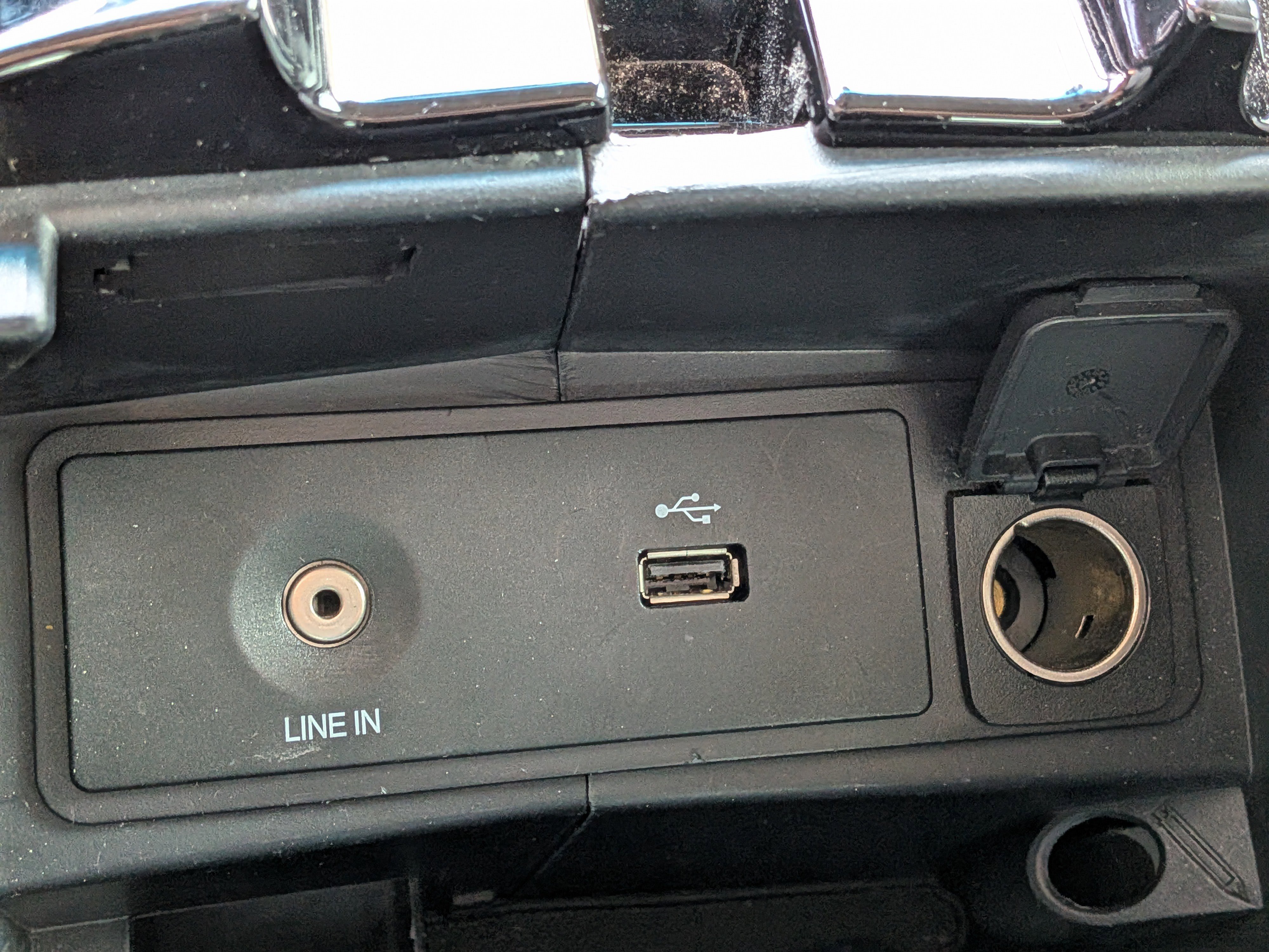 2015 Ford Fusion S - Photo 31