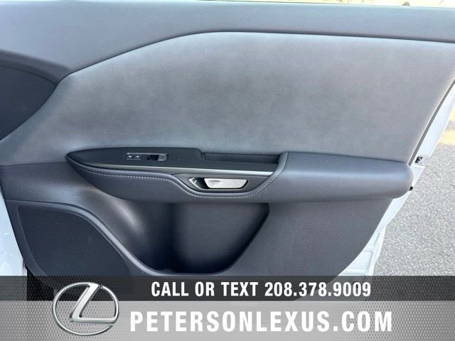 New 2026 Oxygen White Lexus  350e image 12