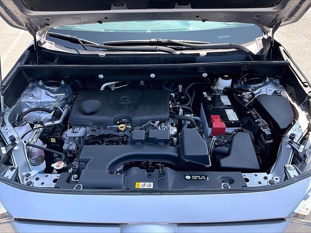 Used 2025 Silver Toyota XLE image 30