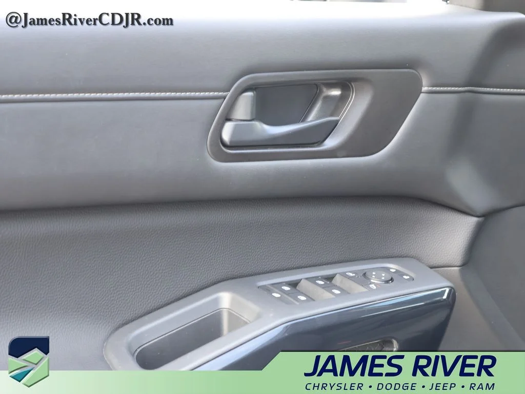 Used 2025 Blue Nissan SV image 23