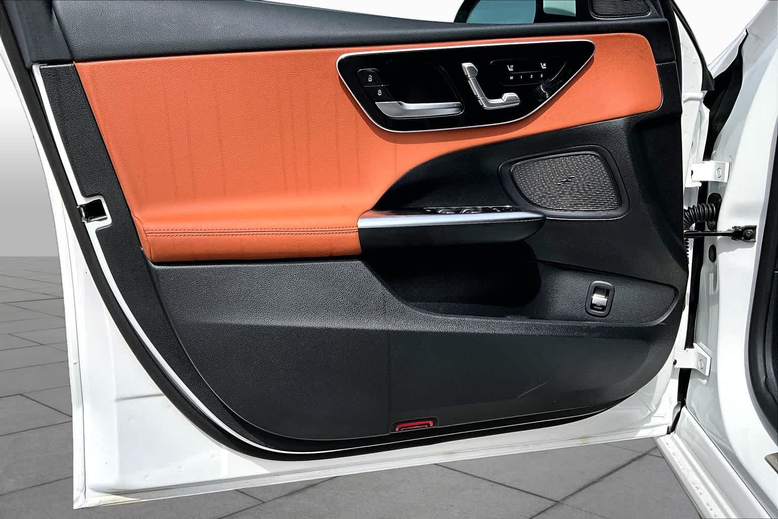 New 2026 Polar White Mercedes-Benz C 300 image 15
