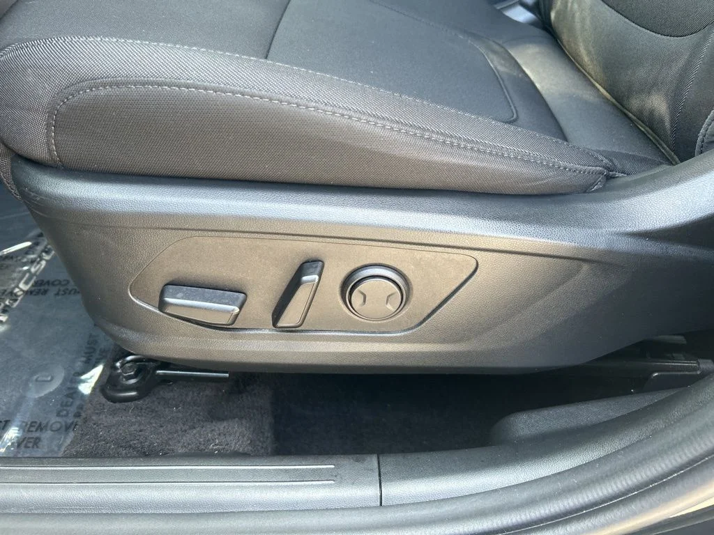 Used 2022 Black Hyundai SEL image 15