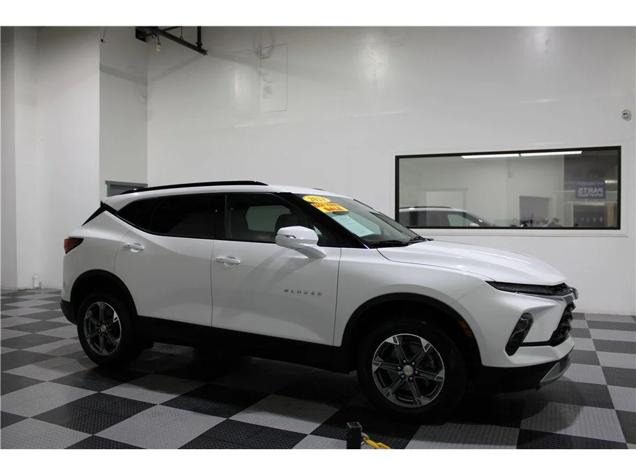 2024 Chevrolet Blazer 2.0T 3LT FWD's photo