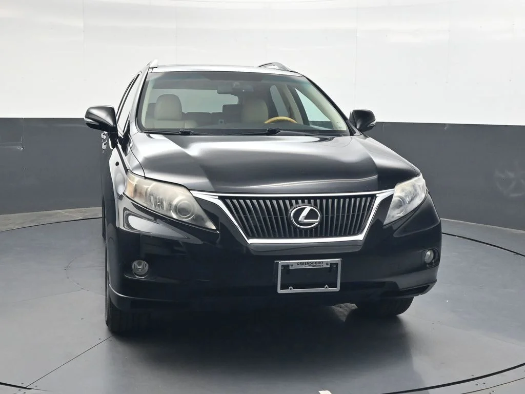 Used 2010  Lexus 350 image 9