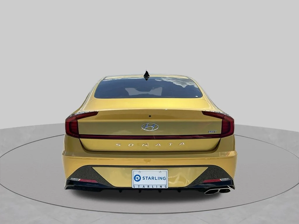 Used 2021 Yellow Hyundai SEL Plus image 8