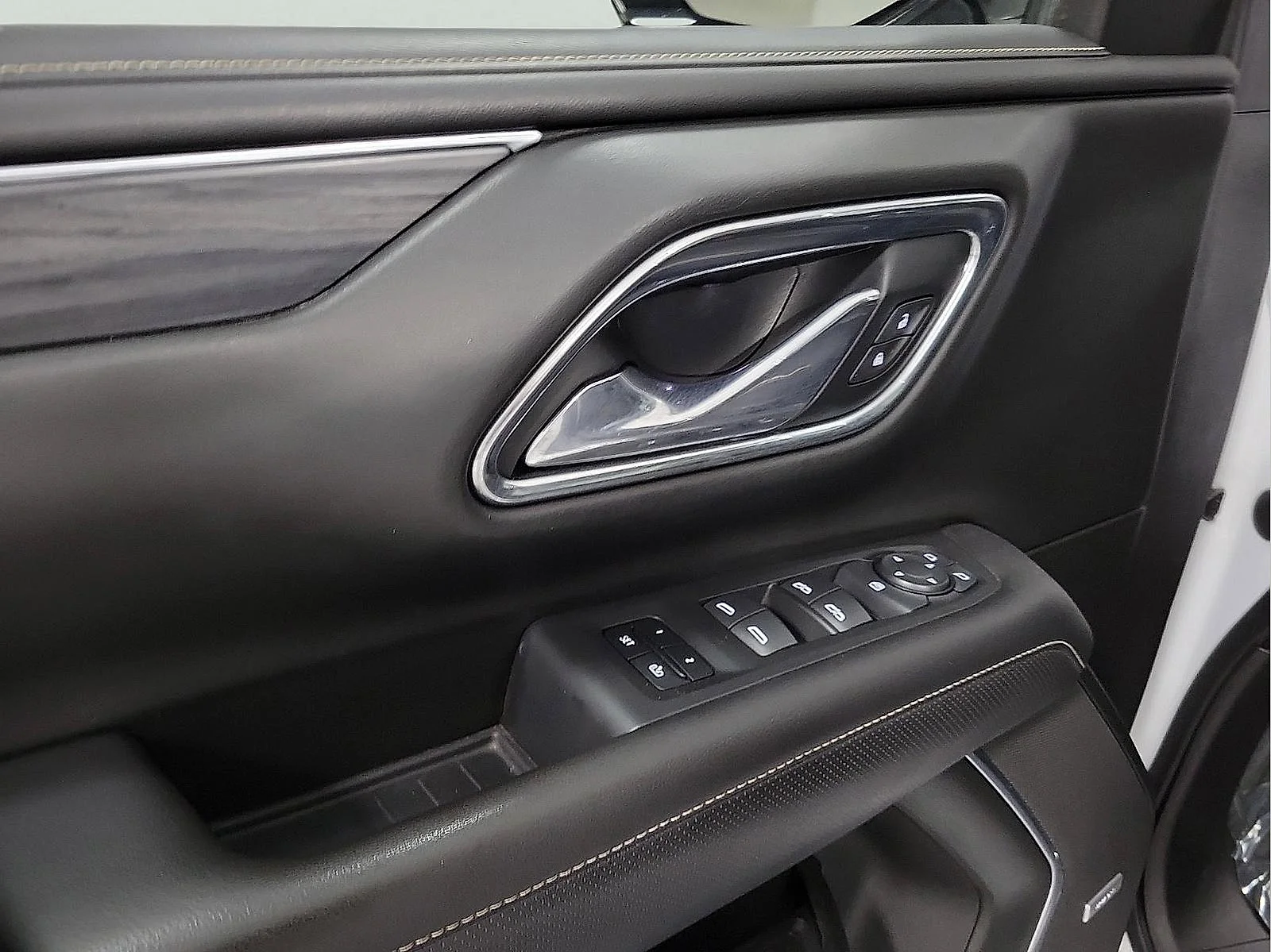 Used 2021 Summit White GMC SLT image 10
