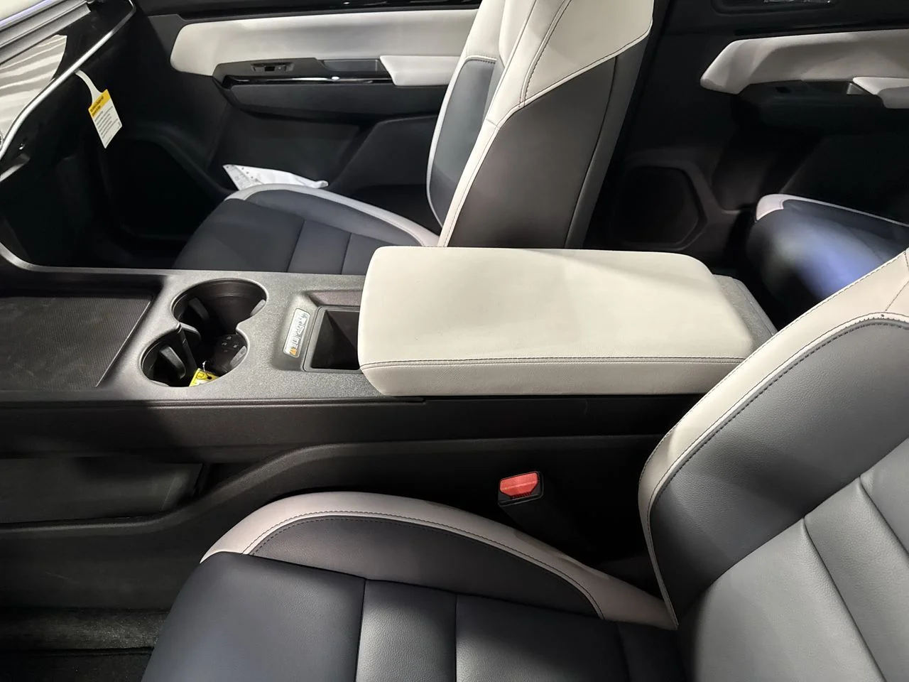 New 2026 Frostline White Pearl Honda Touring image 26