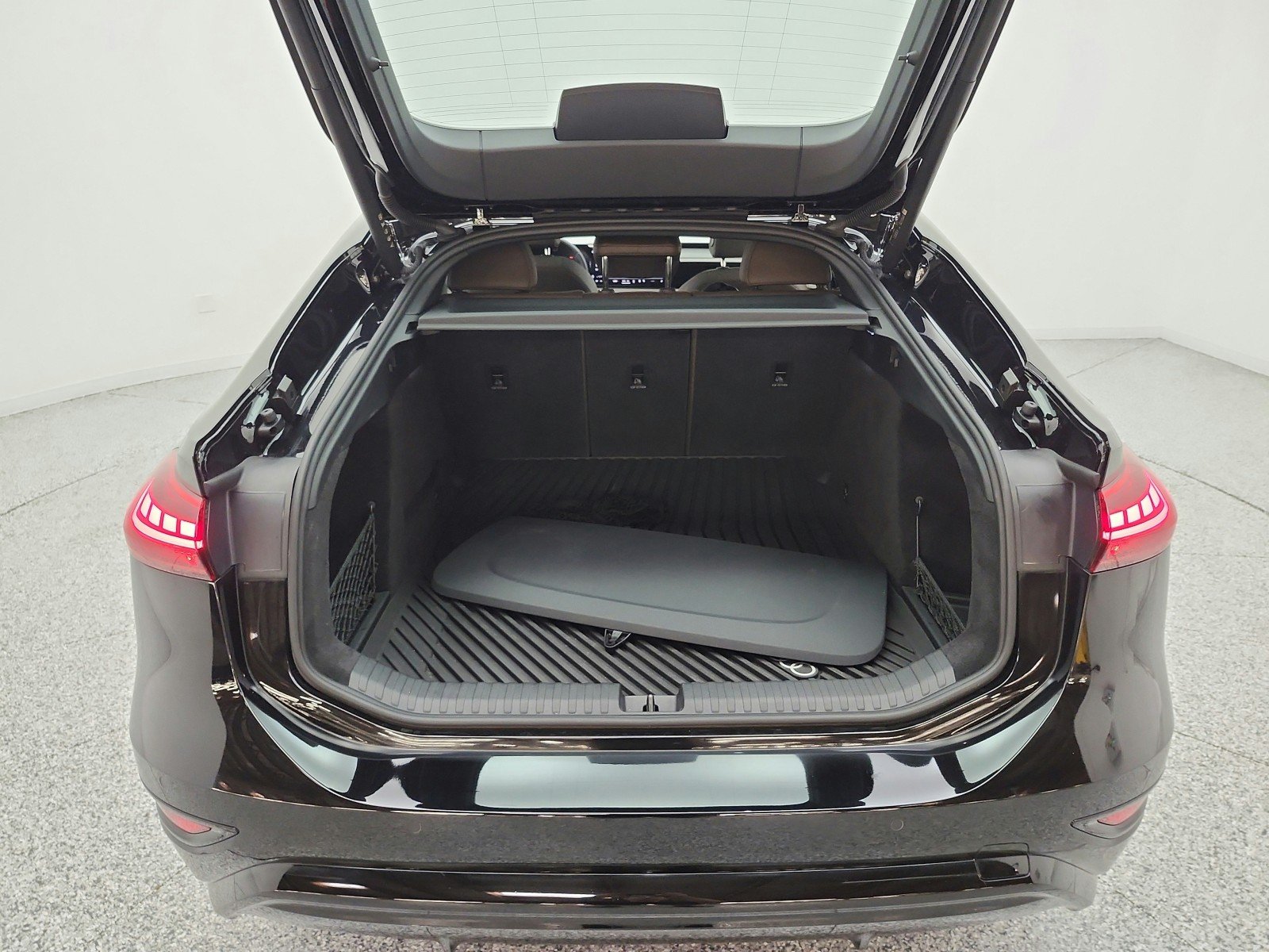 Used 2025 Mythos Black Metallic Audi Premium Plus image 16
