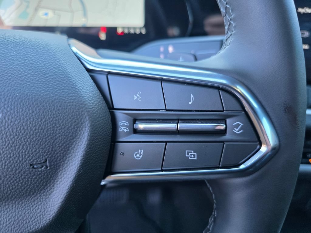 New 2026 Mosaic Black Metallic Chevrolet LT image 17