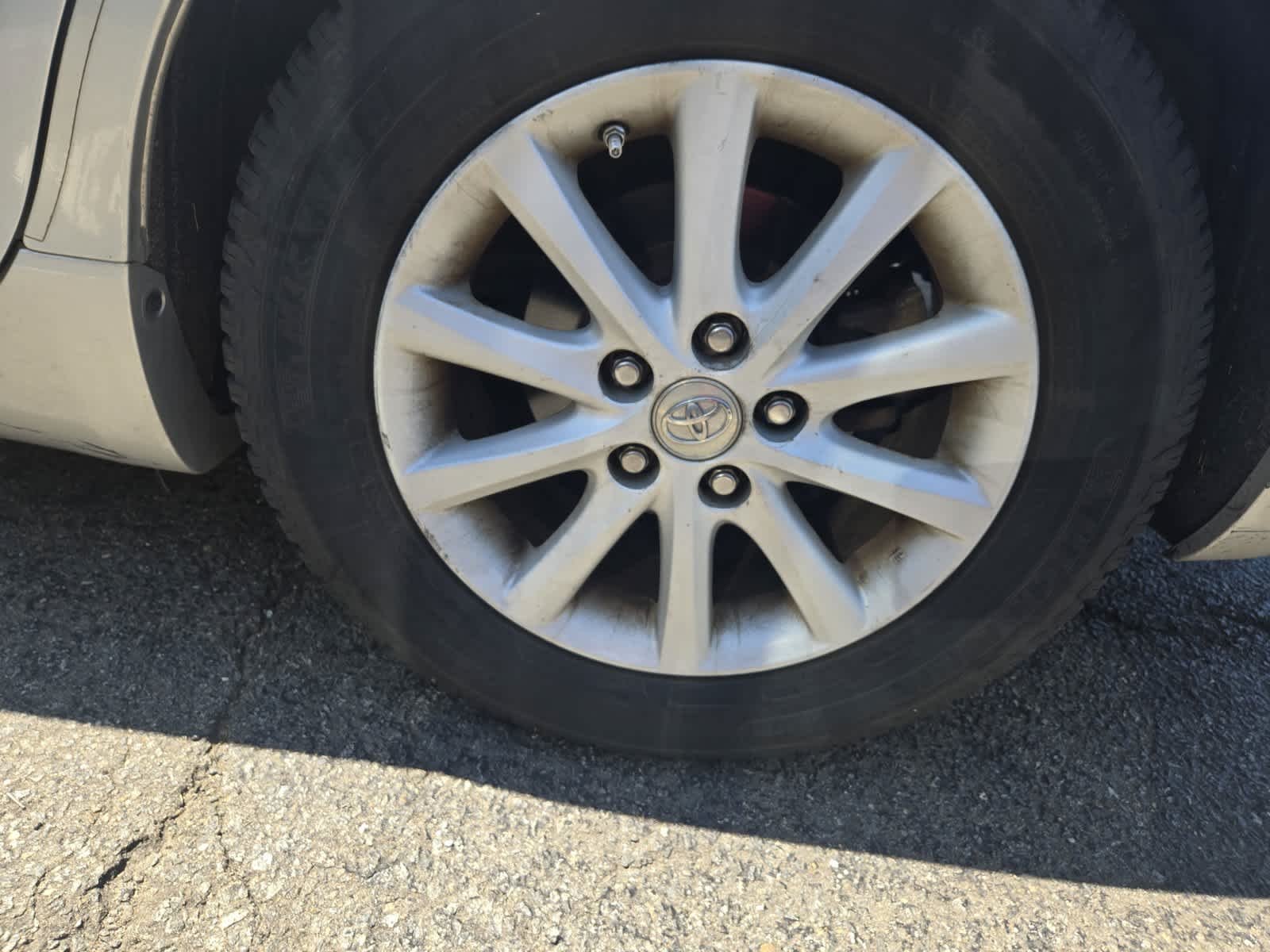 Used 2010 Classic Silver Metallic Toyota XLE image 12