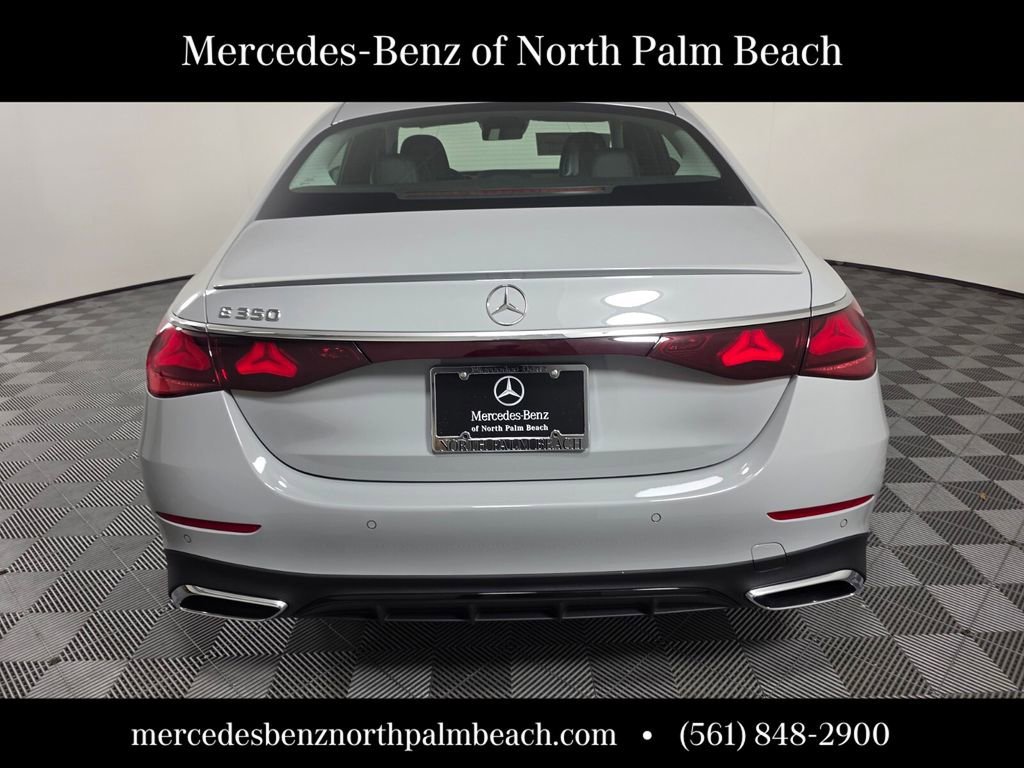 New 2026 MANUFAKTUR Alpine Grey Mercedes-Benz E 350 image 33