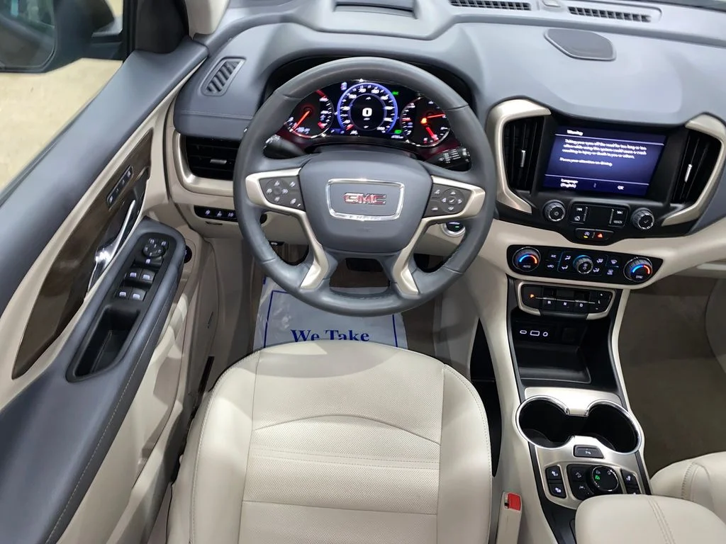 Used 2024 Deep Bronze Metallic GMC Denali image 26