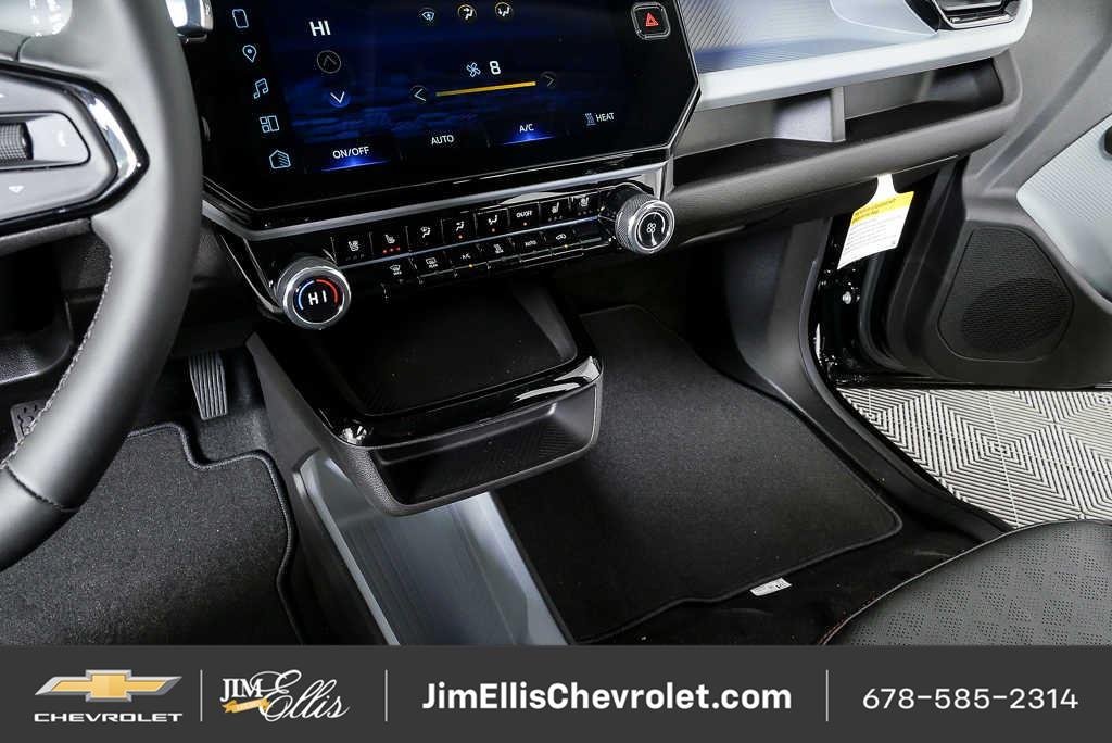 2027 Chevrolet Bolt RS - Photo 17