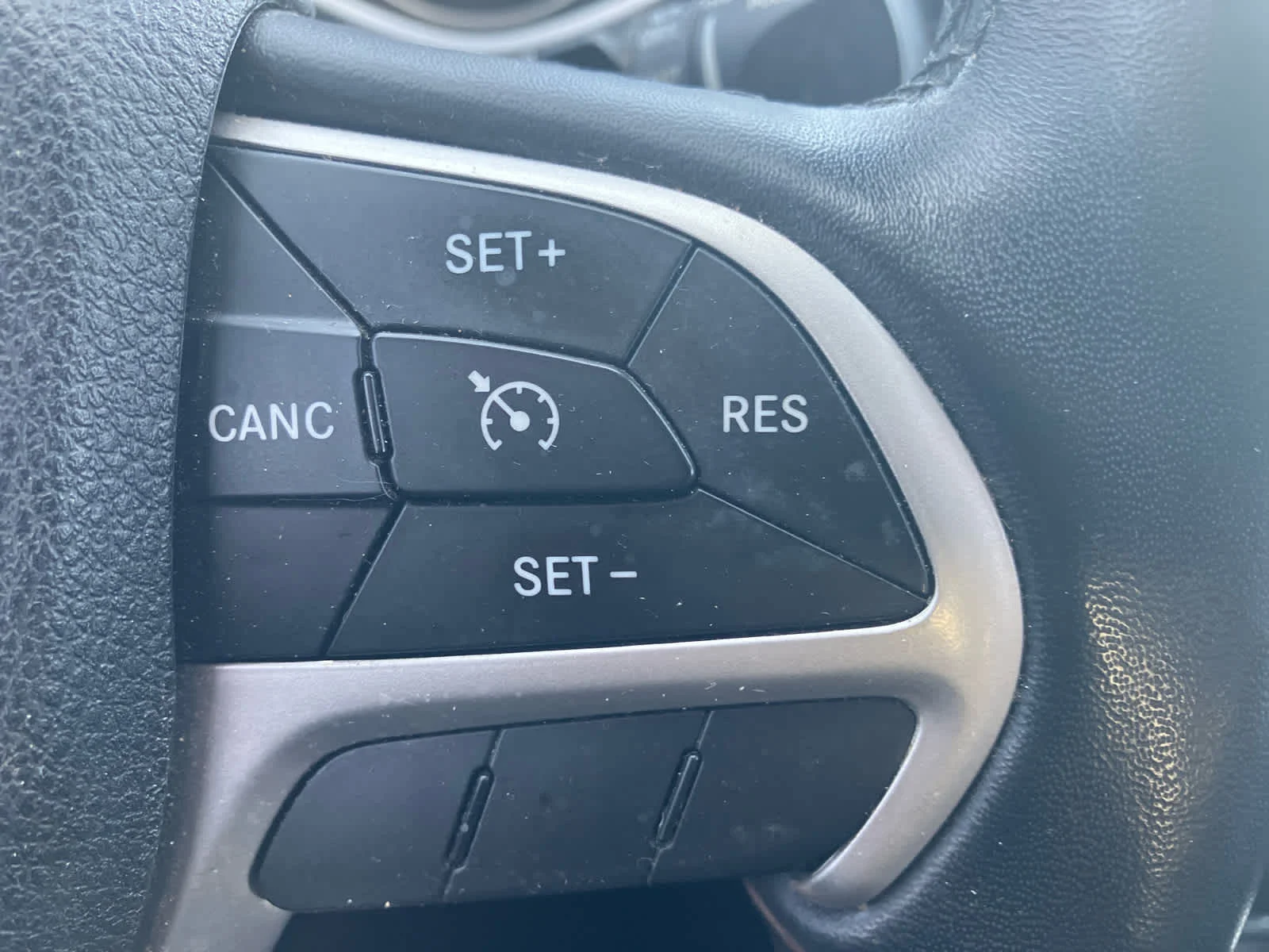 Used 2015 Granite Crystal Metallic Clearcoat Jeep Trailhawk image 15