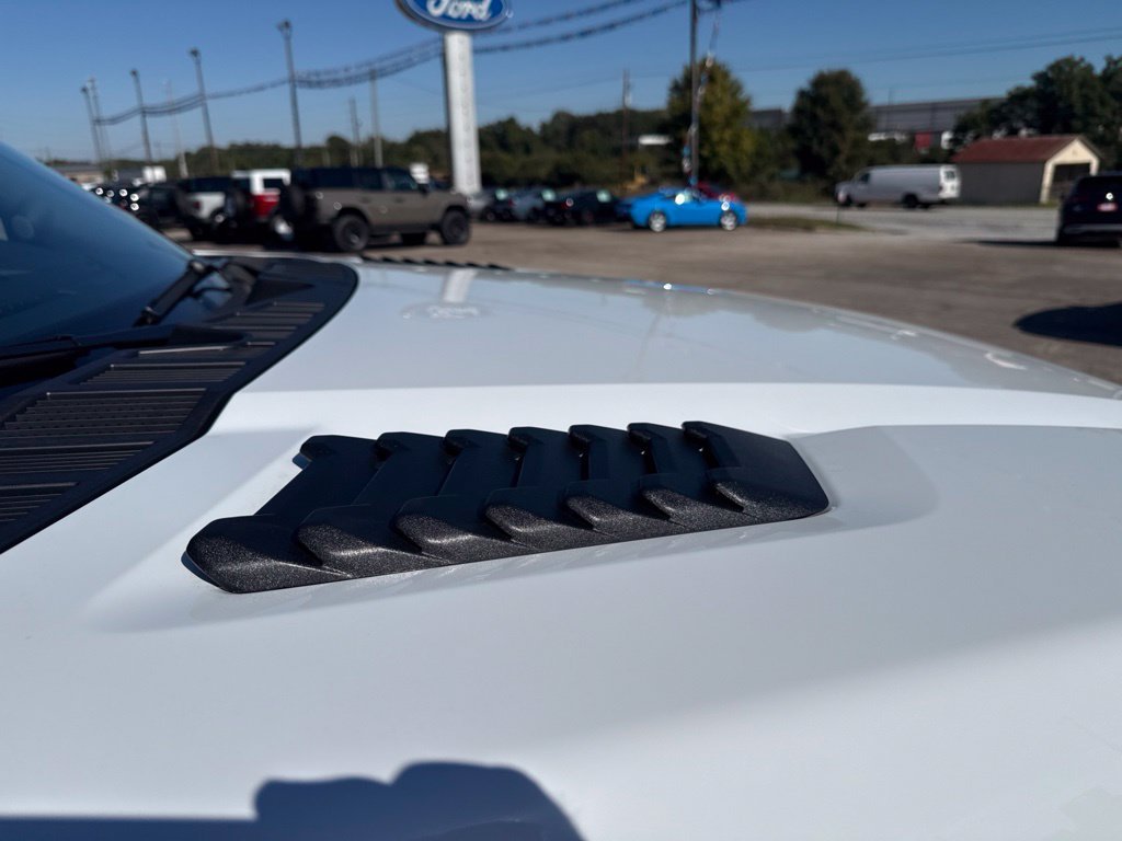 New 2026 Oxford White Ford Tremor® image 13