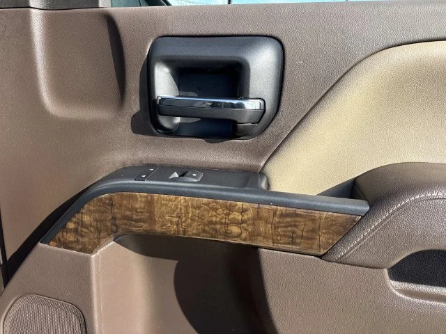 Used 2015 Brown Chevrolet LT image 28