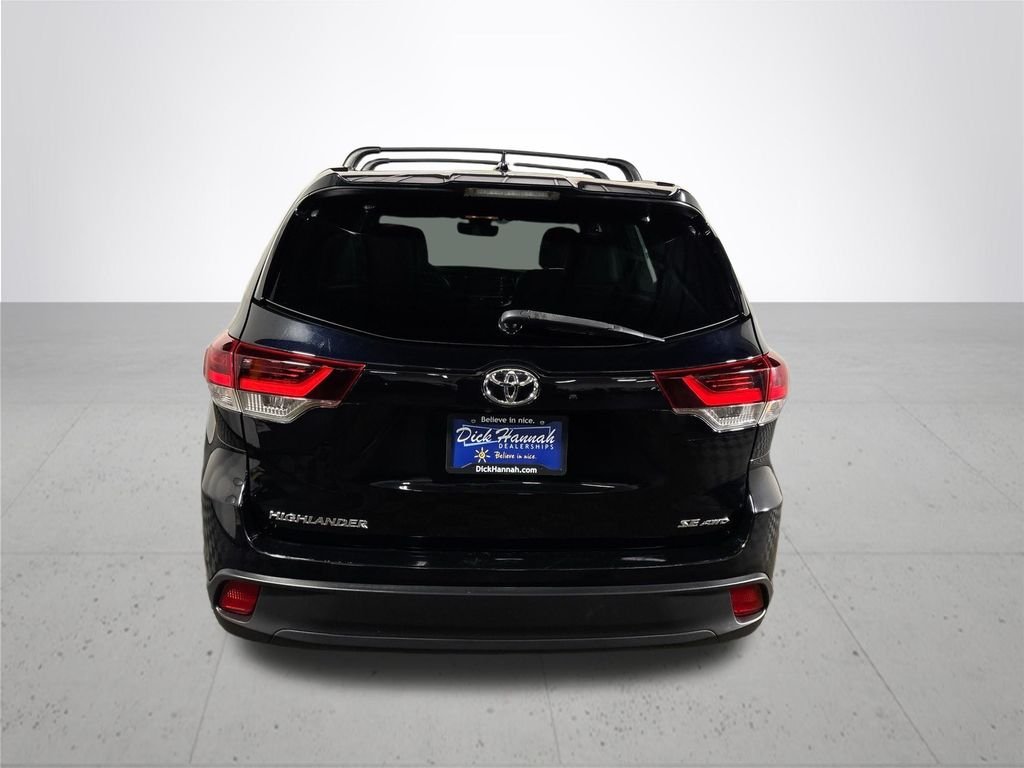 Used 2019 Midnight Black Metallic Toyota SE image 7