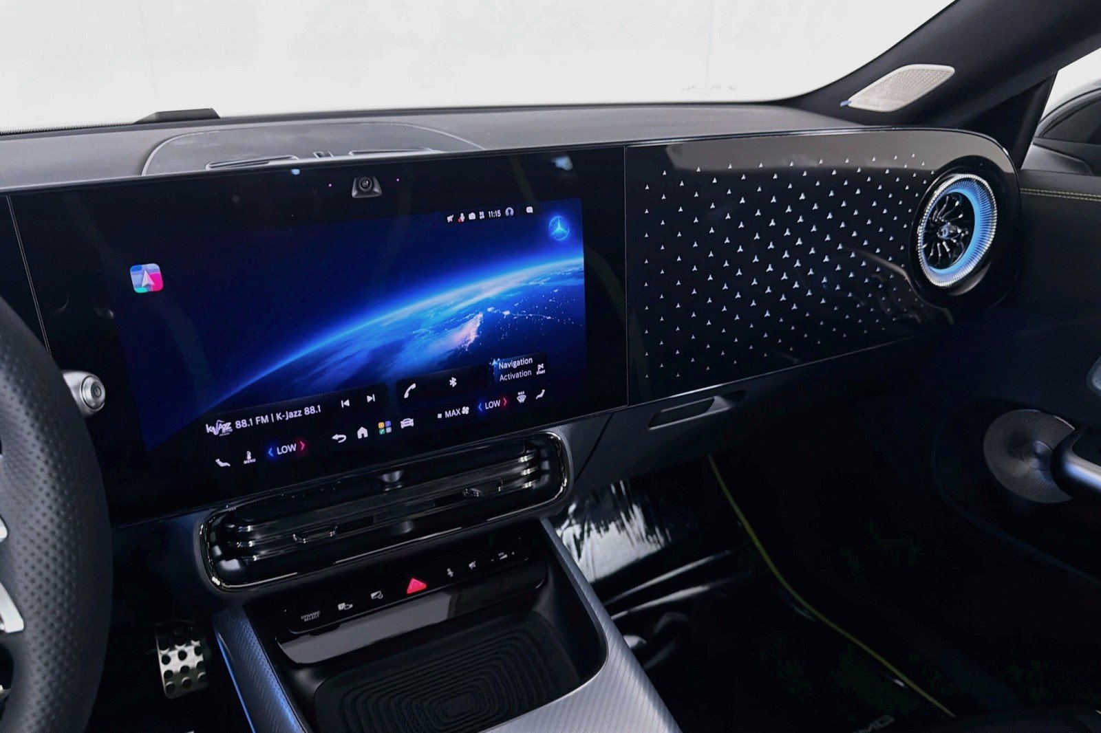 New 2027 MANUFAKTUR Alpine Grey Mercedes-Benz CLA 220 Hybrid image 21