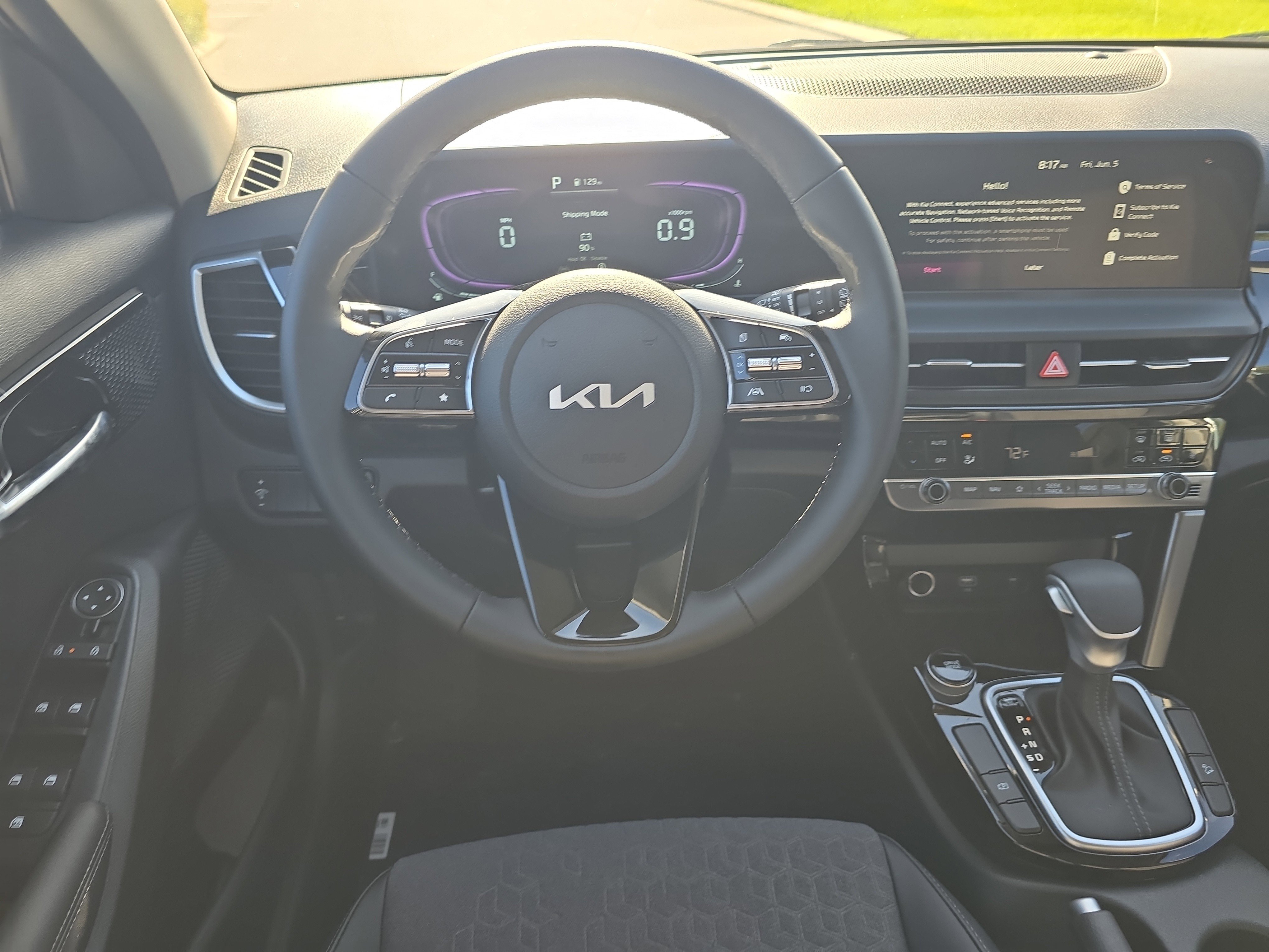 New 2026 Pluton Blue / Black Roof Kia S image 13