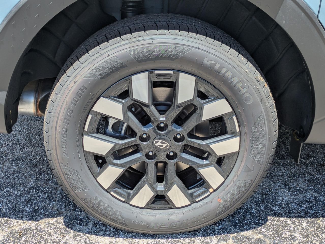New 2027 Blue Stone Hyundai SE FWD image 11