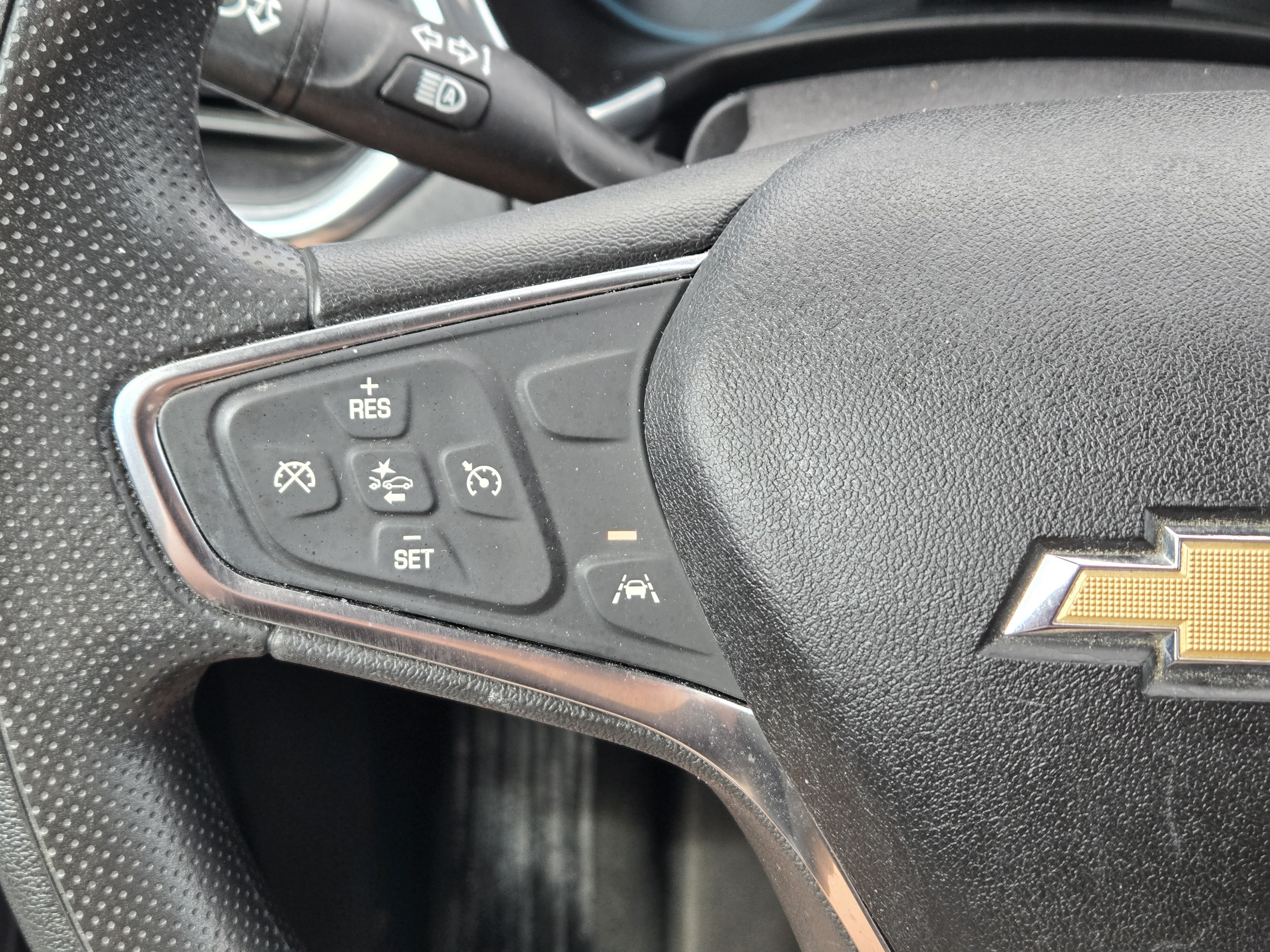 Used 2021 Silver Ice Metallic Chevrolet LS image 22