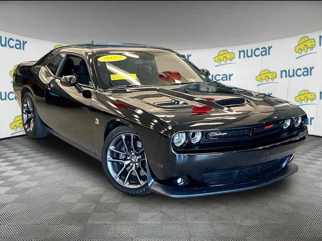 2022 Dodge Challenger R/T Scat Pack's photo
